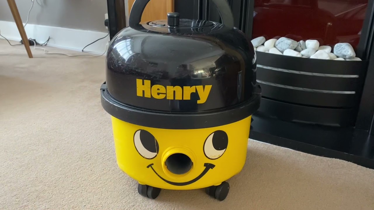 Vintage 1993 numatic henry hvr200 yellow vacuum demo video.