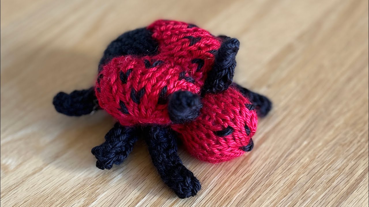 Маленькая божья коровка ~ Вязальная машинка Mattel Knit Magic