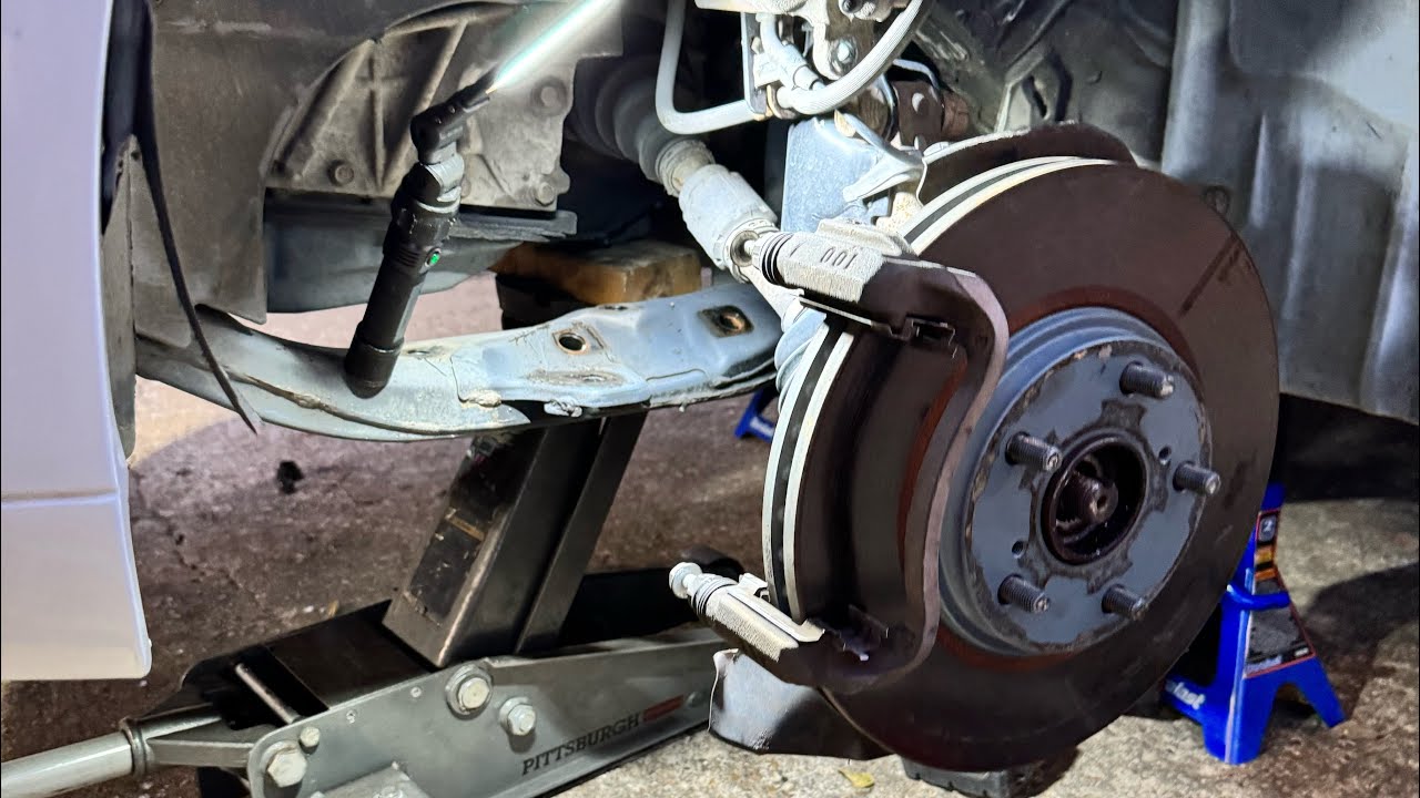 Перед заменой нижнего рычага подвески 02-06 Lexus ES330 (XV30) подмодель