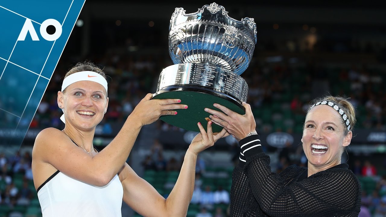 Hlavackova/Peng v Mattek-Sands/Safarova match highlights (Final) | Australian Open 2017