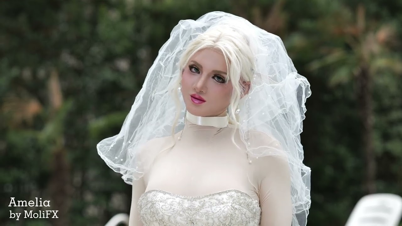 Amelia Showcasing Her New Face in a Wedding Gown #molifx #ameliamask #molis #inthemask