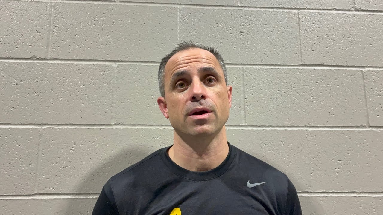 Ben McCollum reacts to Iowa basketball’s win over Oregon