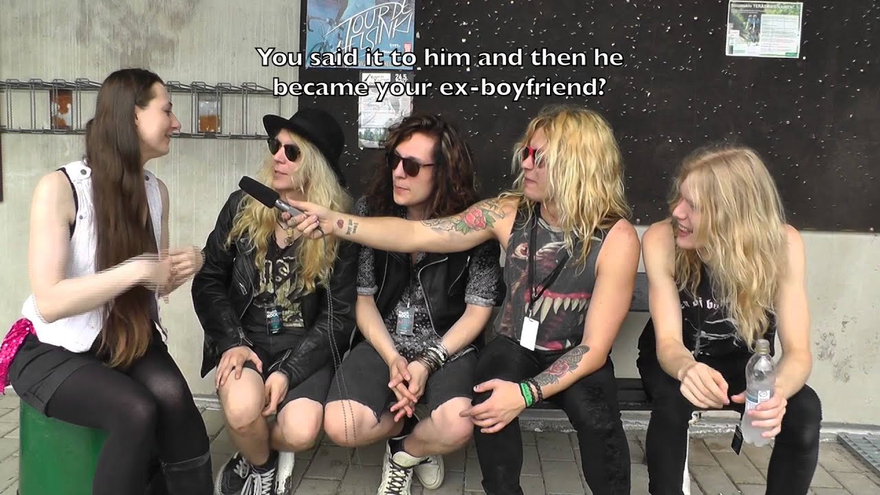 SANTA CRUZ at Kivenlahti Rock 2014 (Finnish with English subs)