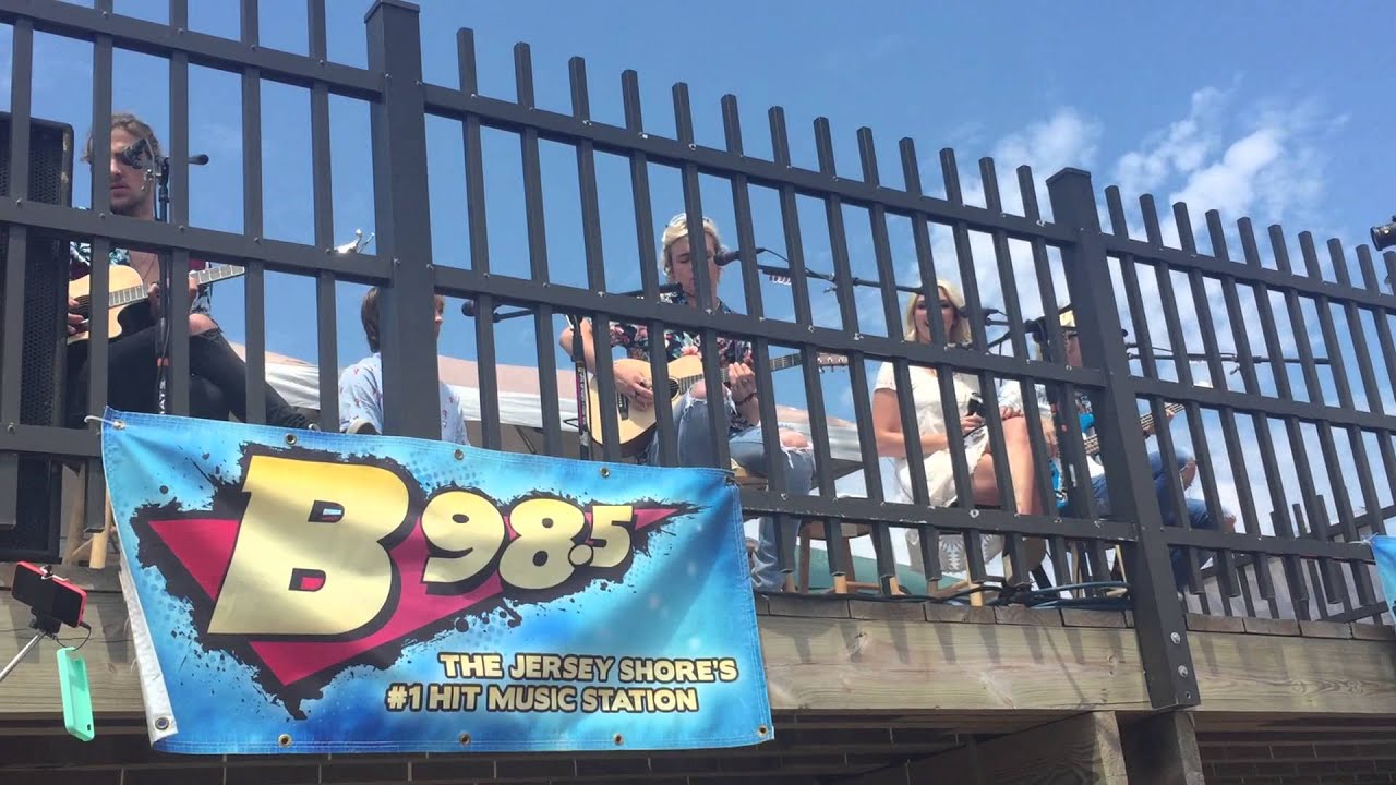 R5 - Dark Side (Acoustic Show on the Seaside Heights Boardwalk 7.13.15)