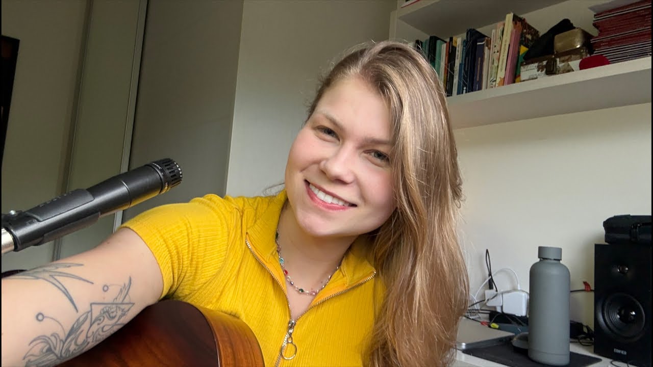 Vicka is live!