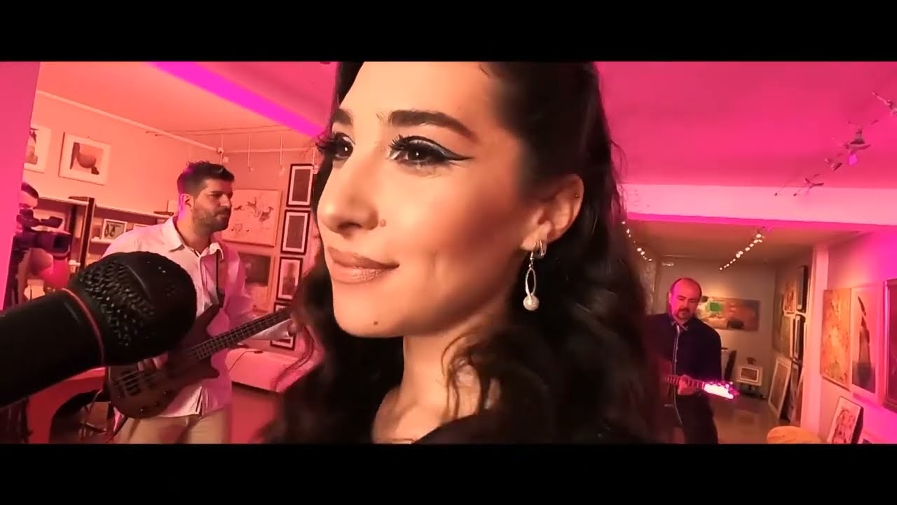 Mila Nikić - Kažeš volim te