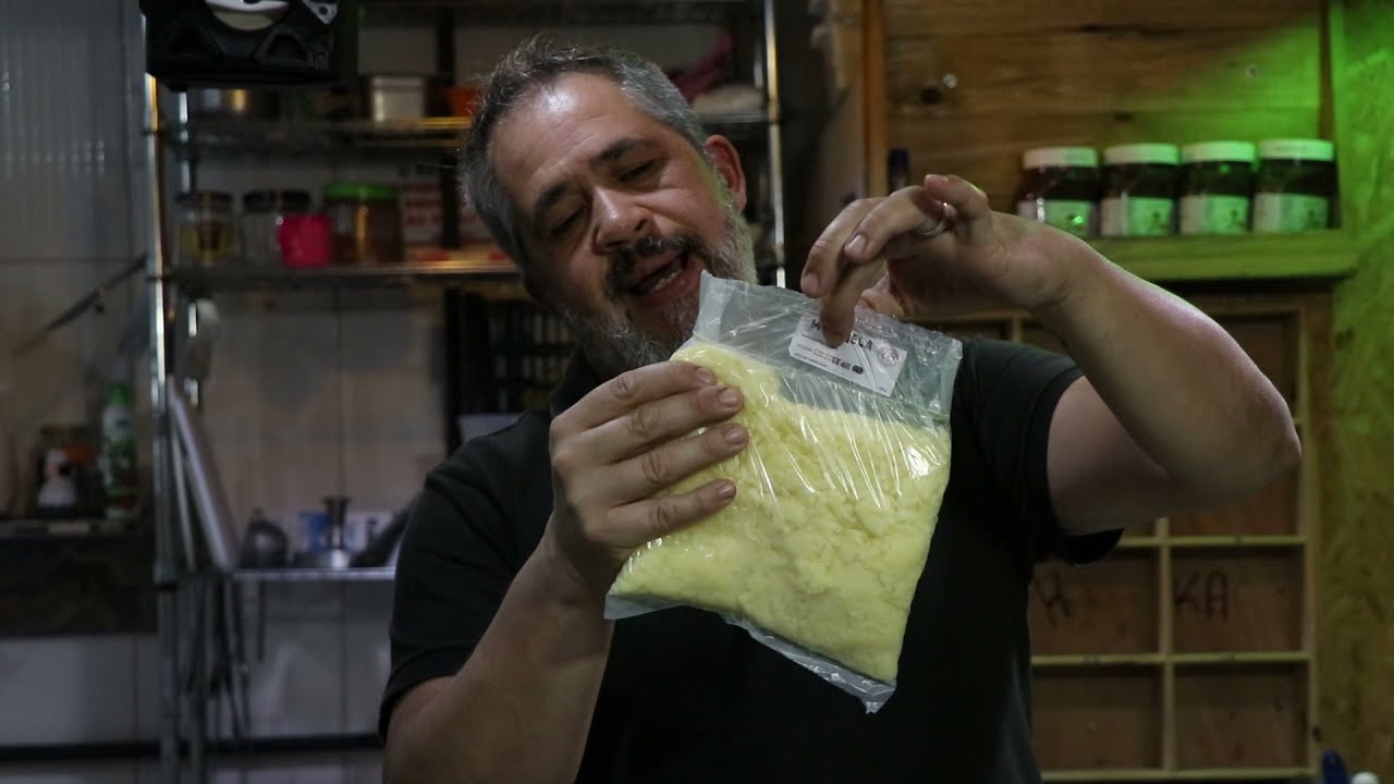 Aprenda o Passo a Passo de como Montar o MELHOR pastel (Pasteca do Paulinho)