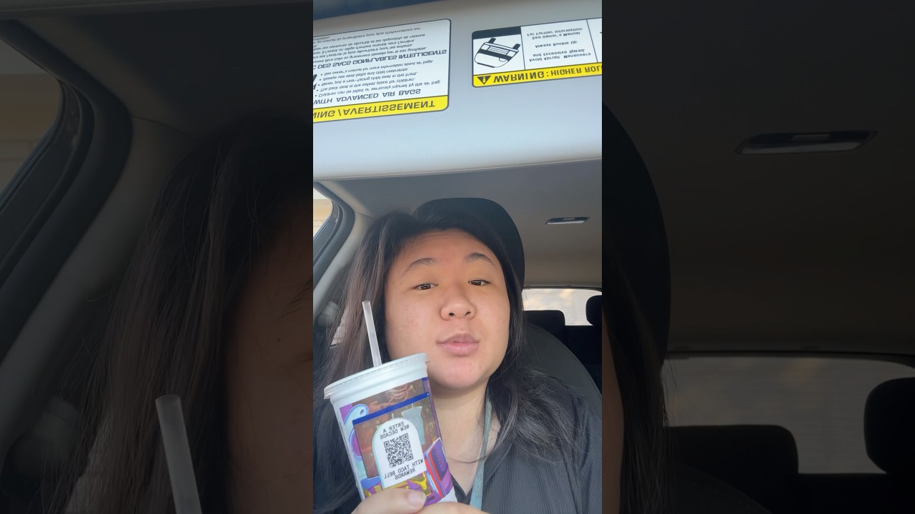 Taco Bell Vanilla Cream Soda Freeze & Orange Cream Soda Freeze Review 