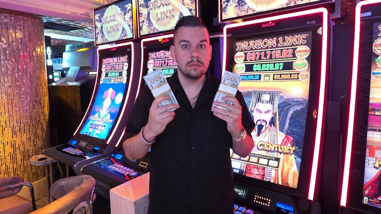 I Gambled $20,000 Inside a Vegas High Limit Room!