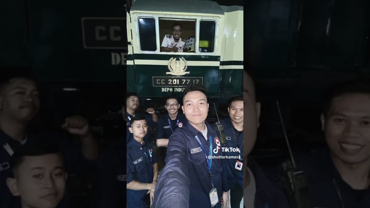 kami para railfans turut berdukacita atas kecelakaan PLH Cicalengka