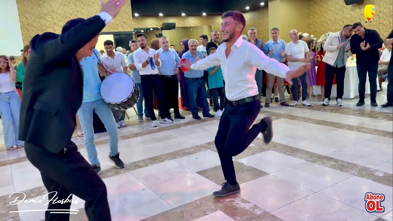 Ünlü Oyuncular Delilo Halayında