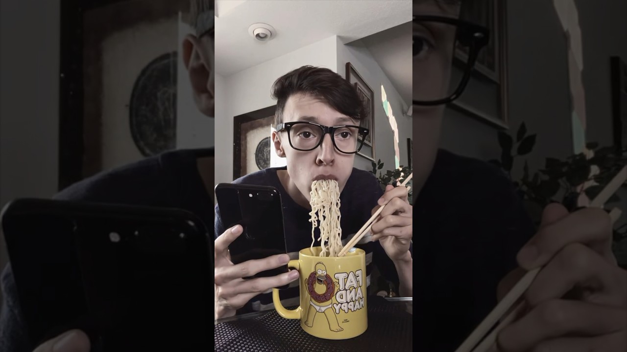 When Eating Something Soft But Hear a Crunch #TheManniiShow.com/series