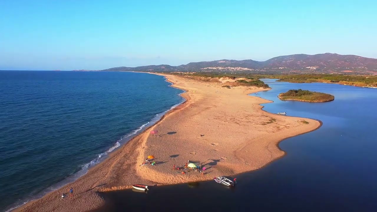 DJI Mavic - pláže severní Sardinie, Beaches north Sardinia