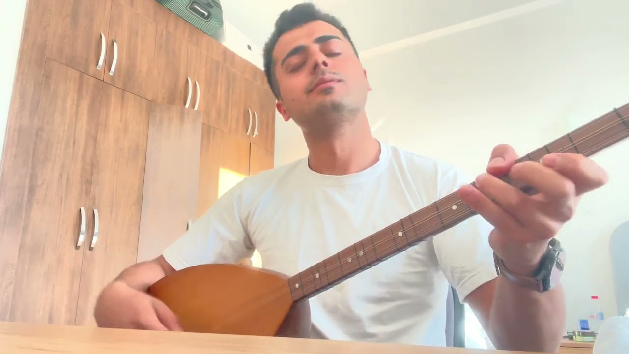 Atakan Yıldırım - Ali Ayşe’yi Seviyor