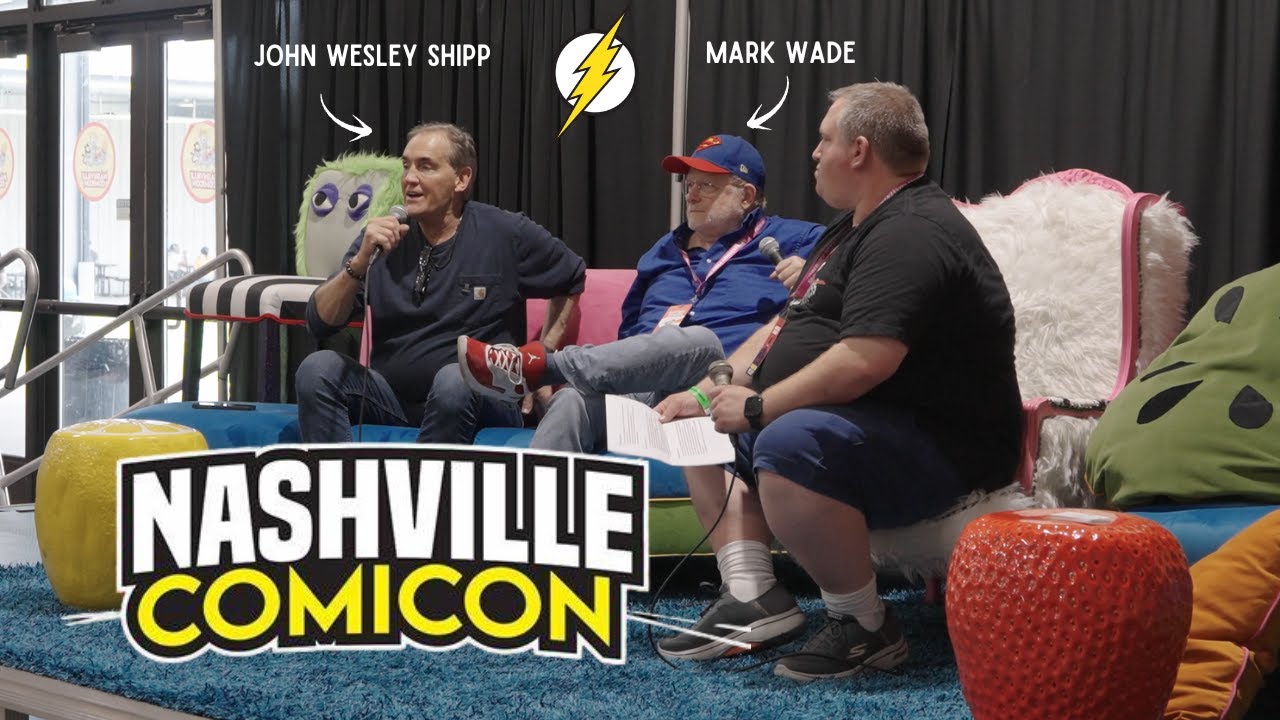 An Unexpected Day at Nashville Comicon: Flash Panel, Clone Wars & Toy Finds!