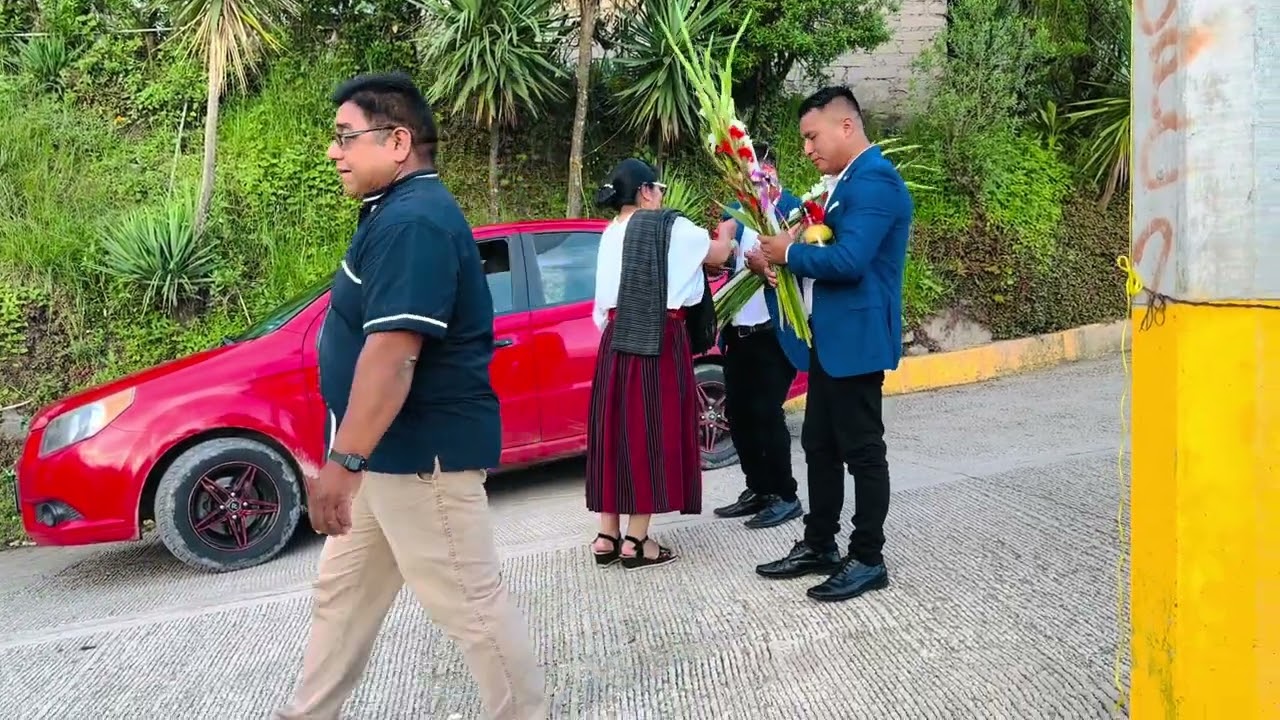Y ASÍ FUE COMO RECIBIERON A LOBO MIXTECO EN SAN CRISTOBAL CHICHICAXTEPEC MIXE