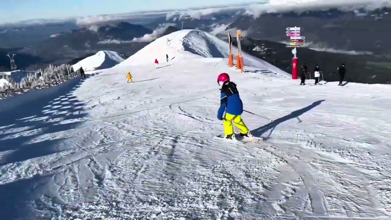 Sunny Day Family Skiing Together | Samoens | Grand Massif France | Most Amazing Skiing Trip EVER ⛷️
