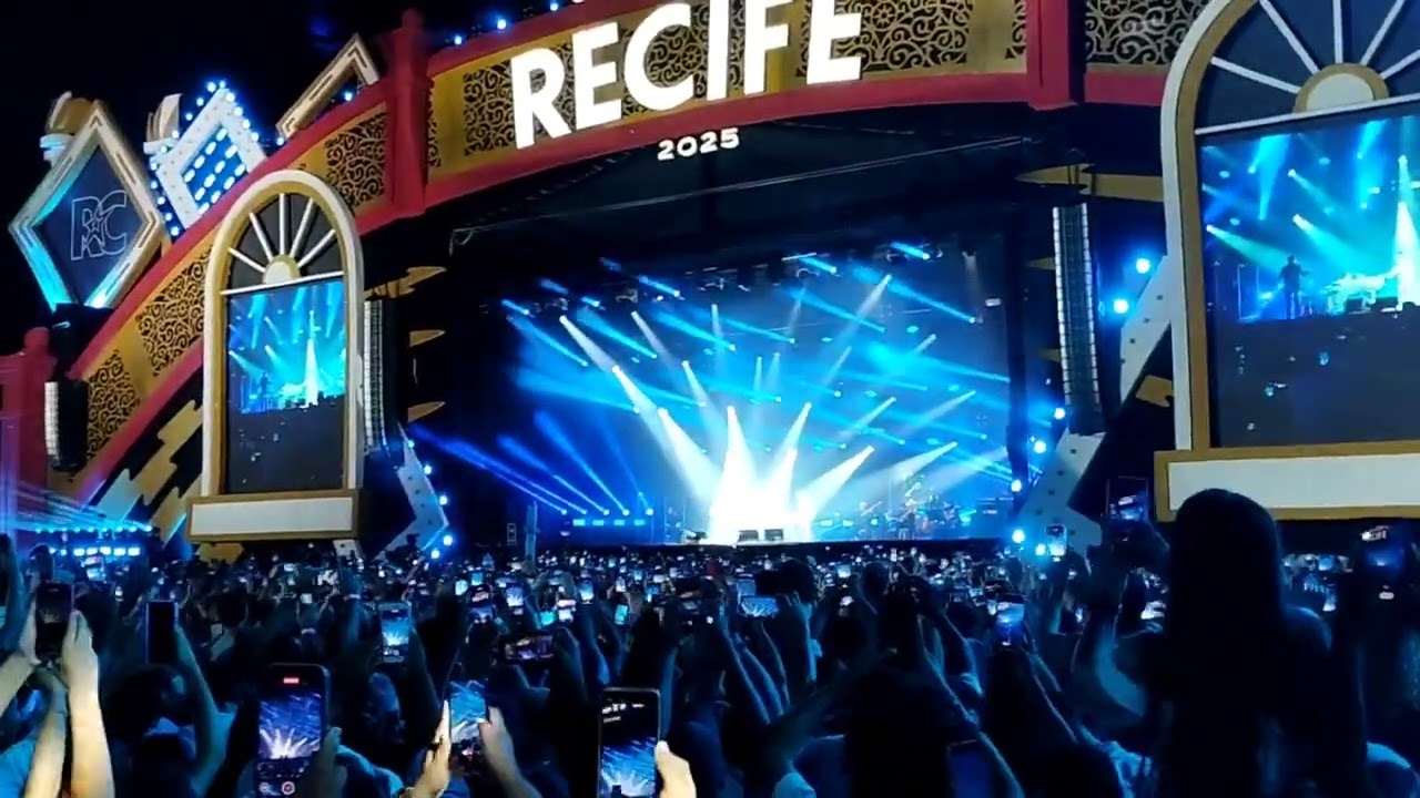 show de Roberto Carlos na abertura do réveillon do Recife 2025.