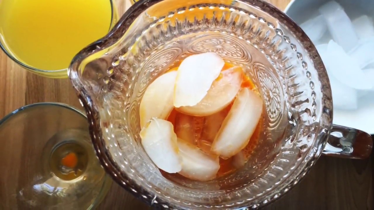 Carrot Clementine Pineapple Punch