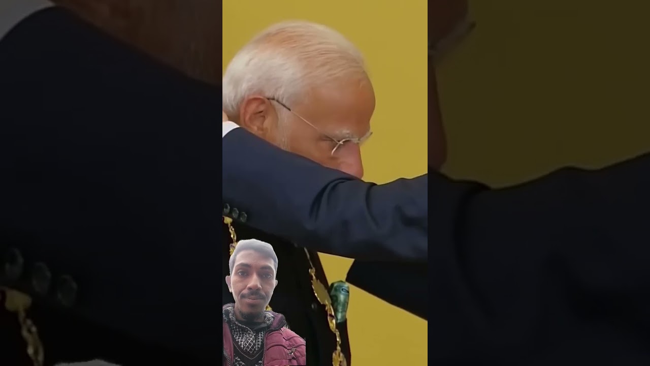 putin awards indian pm modi with Rassin 