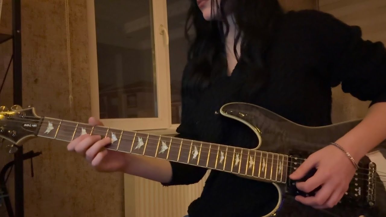 Şebnem Ferah - Gözlerimin etrafındaki çizgiler solo cover