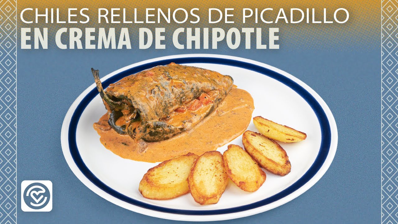 Chiles rellenos de picadillo en crema de chipotle | 🌶