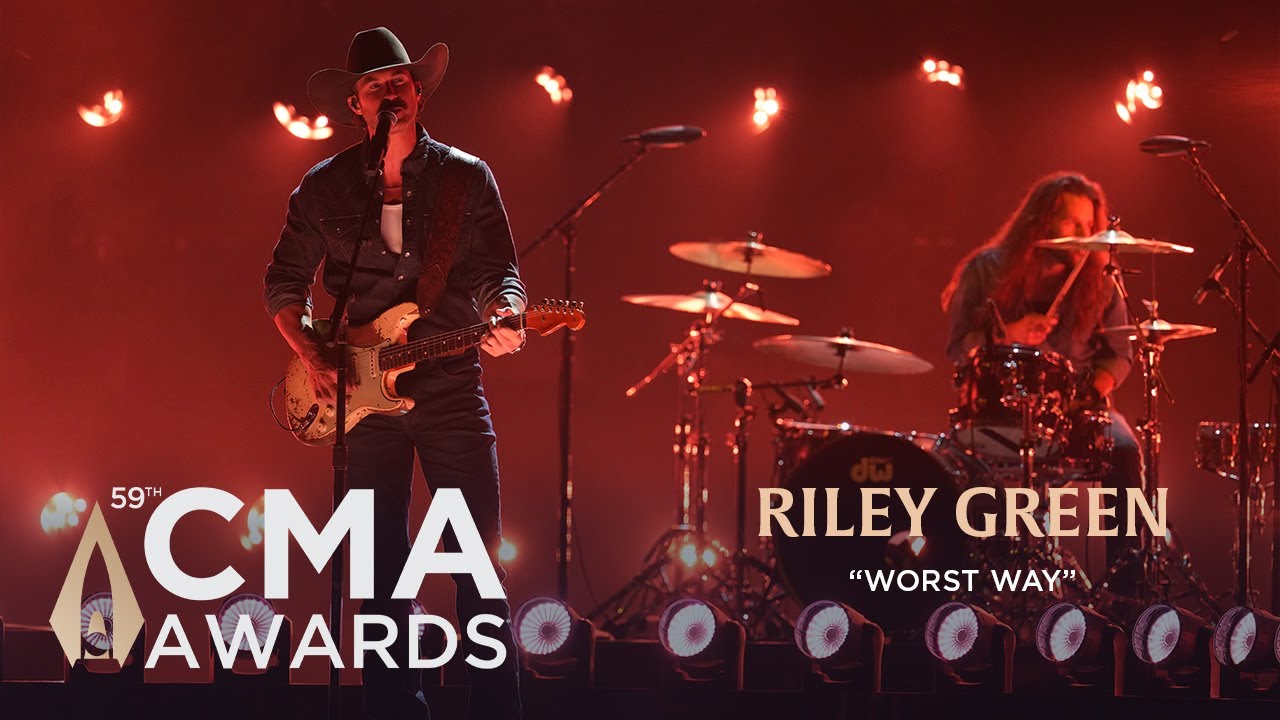 Riley Green &ndash; &ldquo;Worst Way&rdquo; | Live at CMA Awards 2025