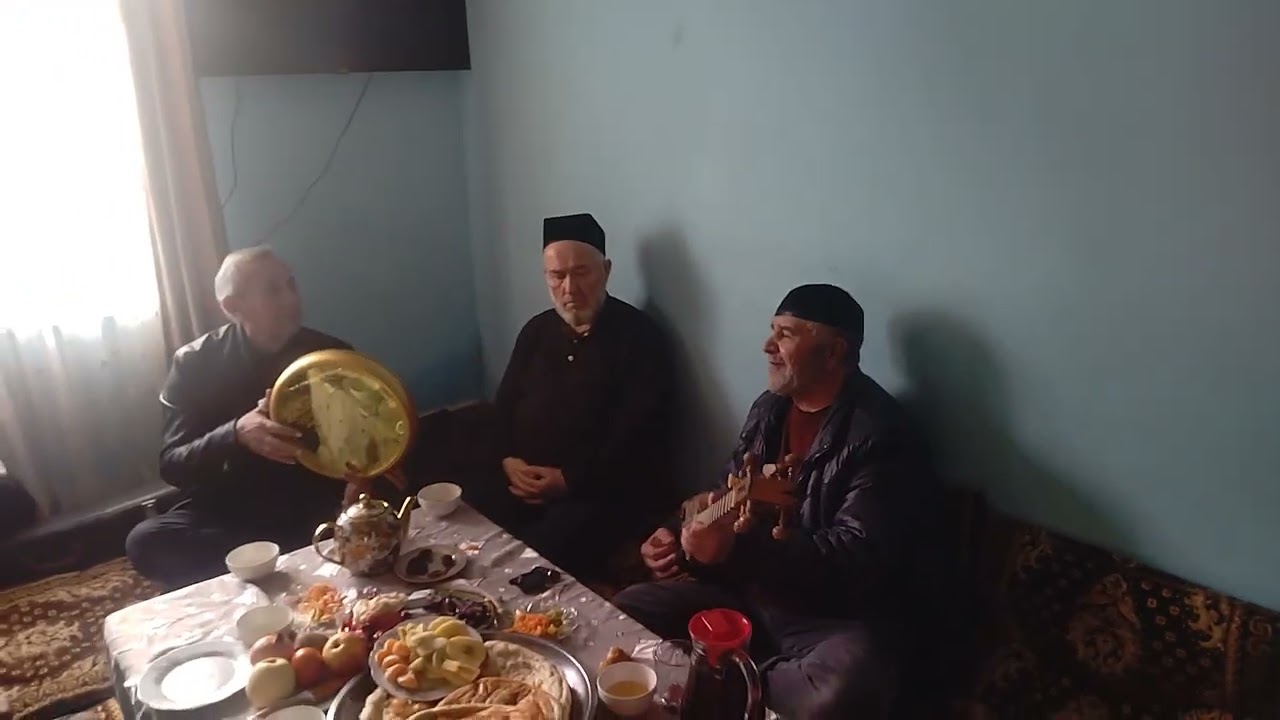 Сухбати муйсафедон.Гиёссиддин.