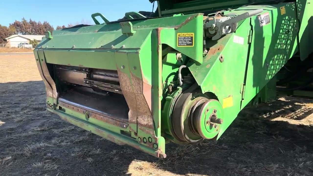 Lot 1107 John Deere 9760 Combine 