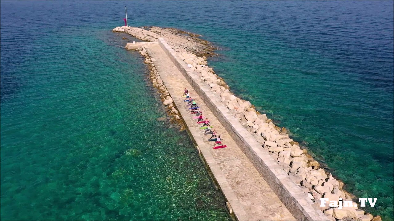 Poznejte chorvatský ostrov Lošinj. Turistická destinace plná památek i krásných pláží