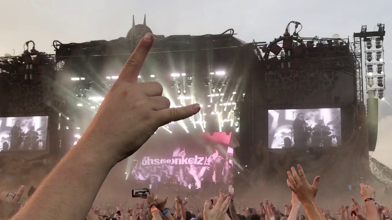 Böhse Onkelz - Intro + Hier sind die Onkelz live beim Matapaloz 2017