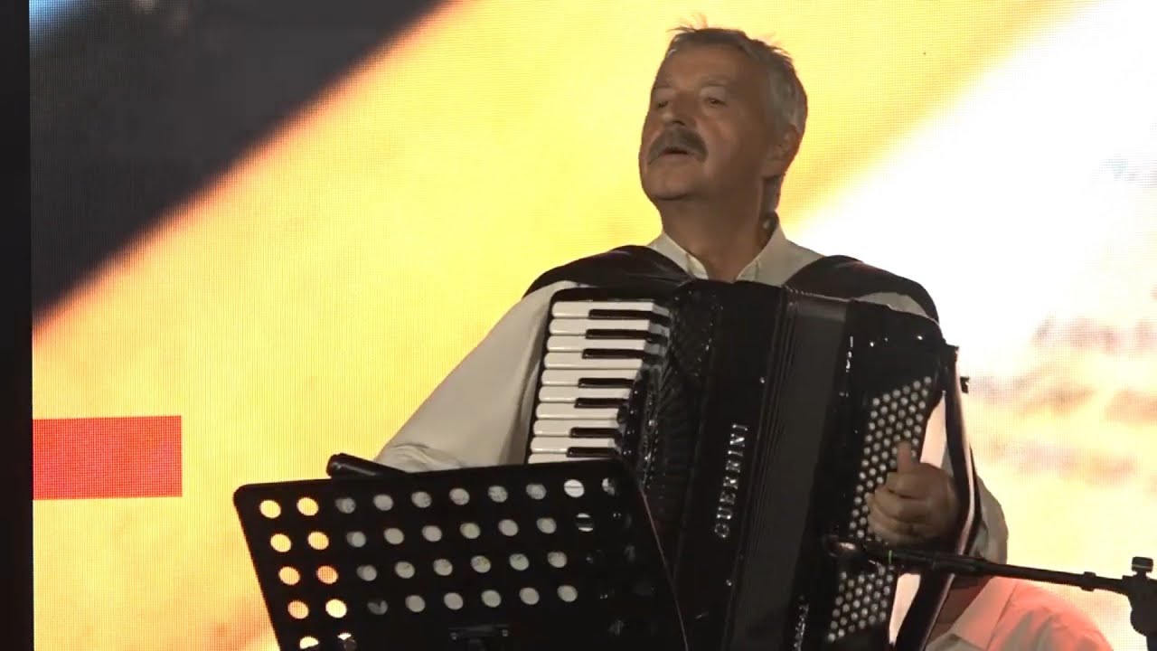 Dragan Stojković Bosanac na VI. Međunarodnom festivalu sevdalinke 