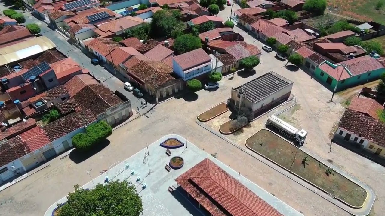 Vouzinho de Domingo em Itaguaçu da Bahia