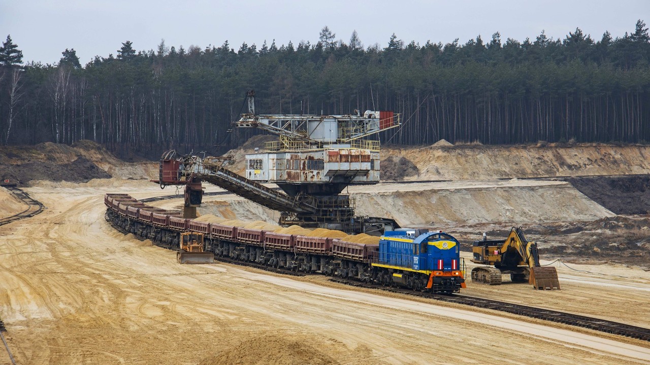 Zgrzyt Metalu i Świst TEM2 - Czyli Zwykły Dzień w Kopalni Piasku Kotlarnia