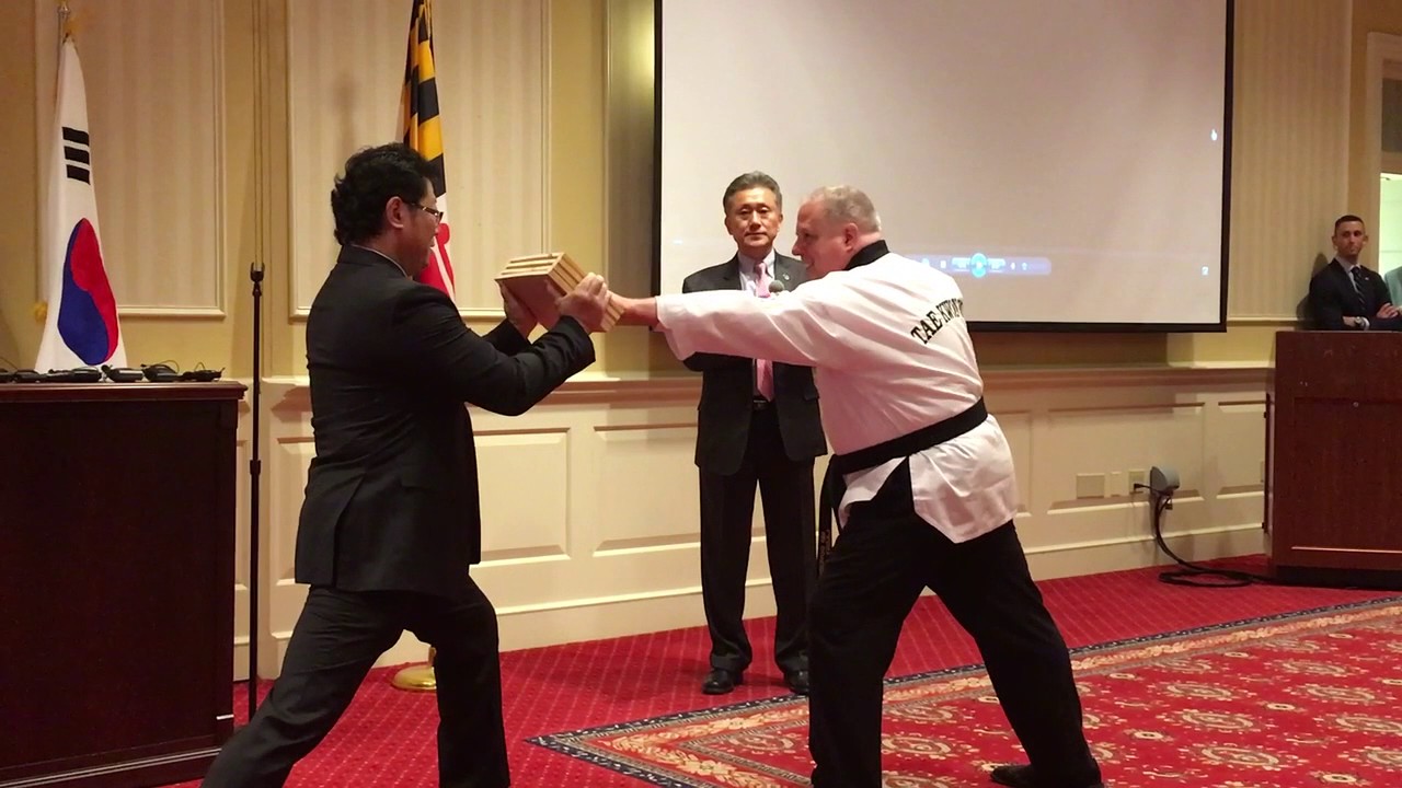 Gov  Larry Hogan Breaking Partisan Gridlock in Maryland - 4/5/16