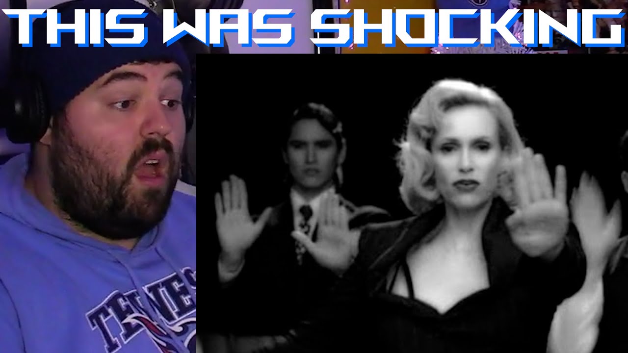 Singer reaction to GLEE - THE POWER OF MADONNA (SEASON 1 EPISODE 15) - FOR THE FIRST TIME!
