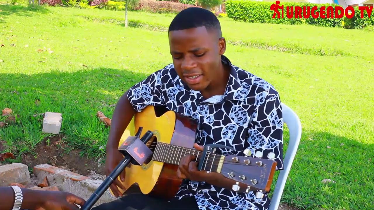 Nyamasheke|Gakire ahavumbuye indi mpano idasanzwe|Ubuzima bwe buteye agahinda|Akora ikiyede