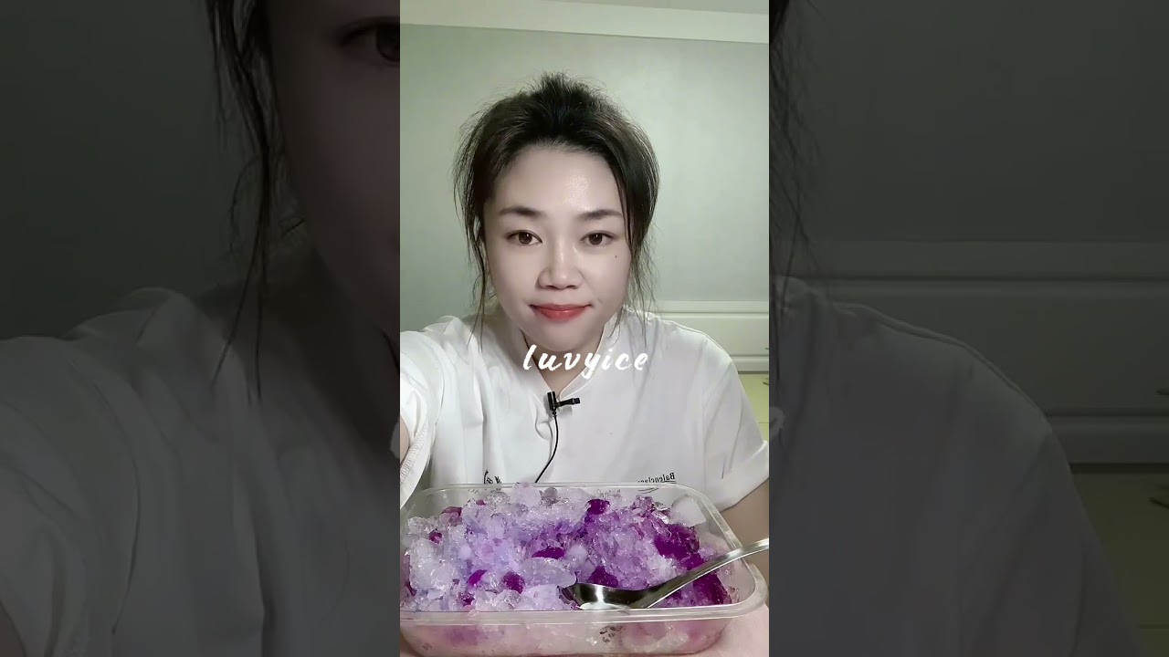 Asmr ice compilation | her crushed ice only bites
