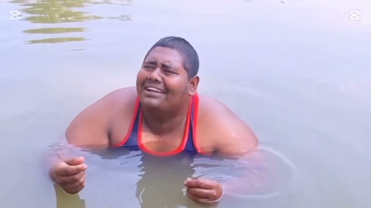 বিনোদনমূলক ভিডিও হাসতে হাসতে পেট ব্যাথা 