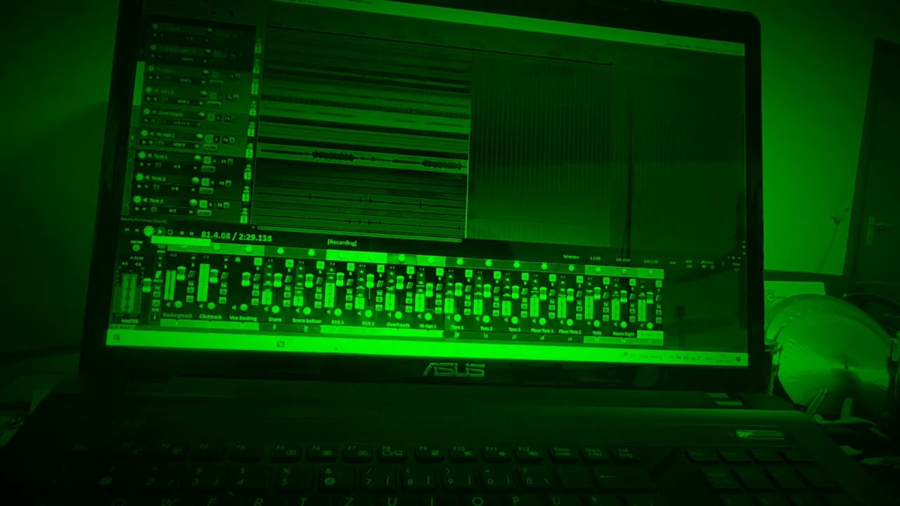 @SMIA-Band tracking Drums - Song: Resist