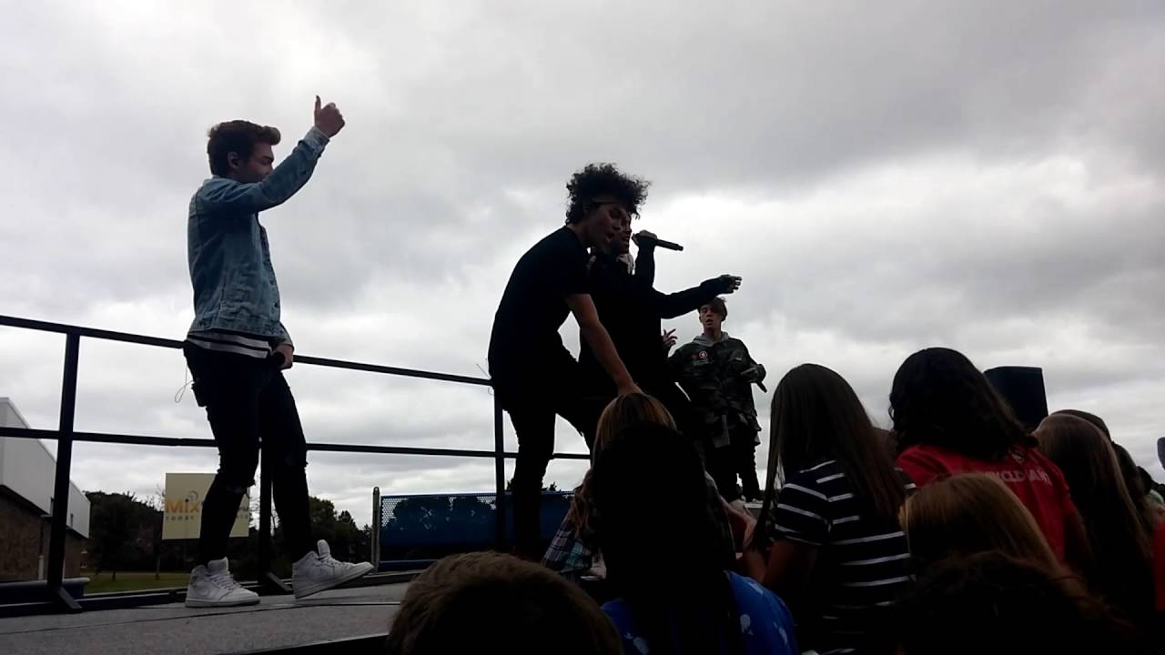 New District Concert! | Live Performance