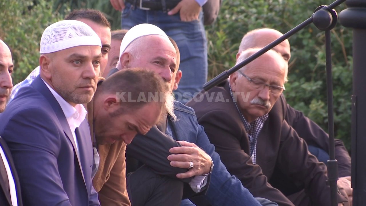 Bajrami pa urime midis Rifat Jasharit e Sami Lushtakut - 01.09.2017 - Klan Kosova