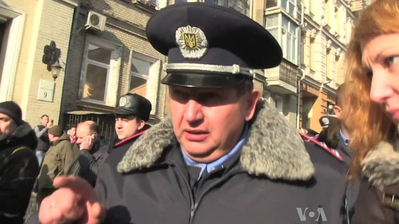 Protesters Remain in Kyiv's Independence Square