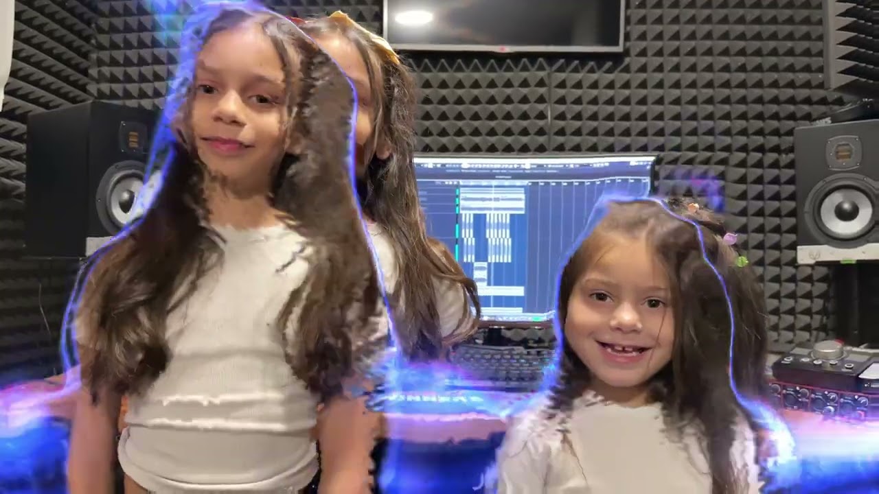 Martina ❤️ Eliška Rákošovi – Cover Čardášek 2025 🎤🎶