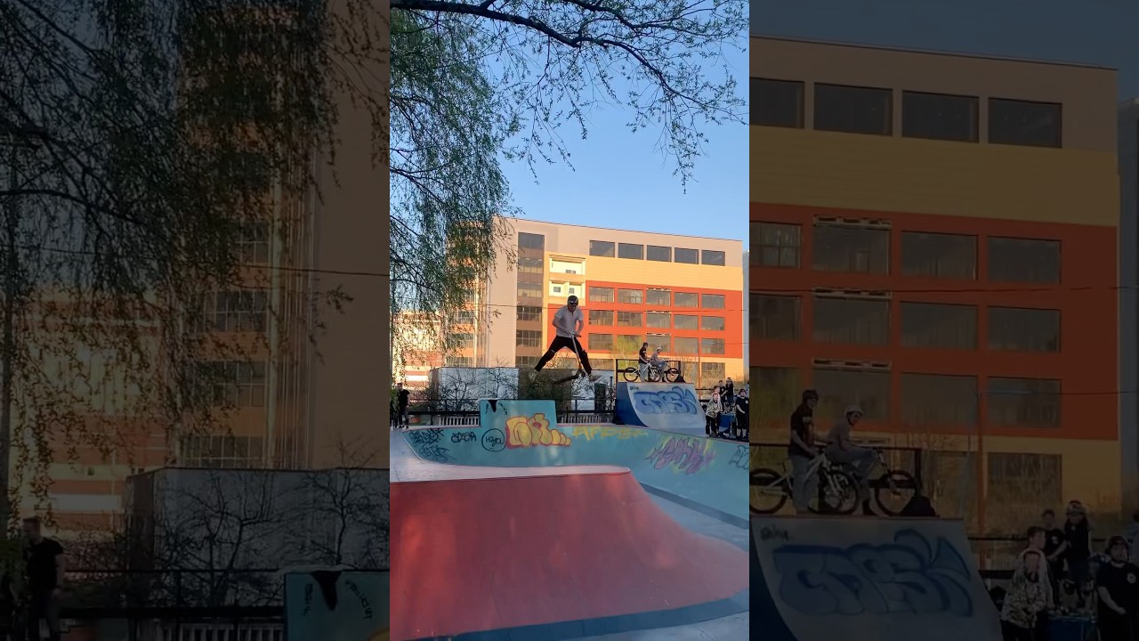 #трюкинасамокате #scootering #scootertricks #racy #скейтпарк #рекомендации  #самокат #whip #barspin