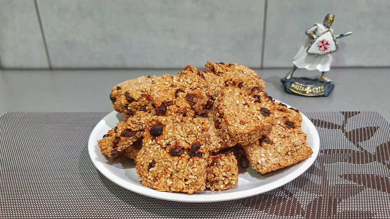 Быстрое, вкусное и простое в приготовлении печенье из овсяных хлопьев.