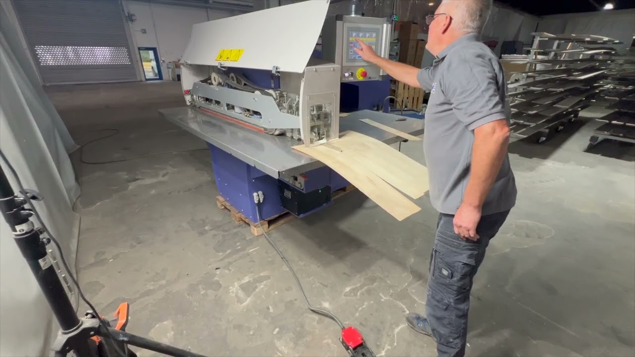 Furnierzusammensetzmaschine Fisher R&uuml;ckle Impetum Gebrauchtmaschine