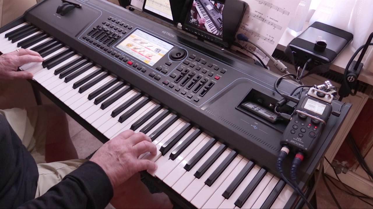 Ketron SD9   Just a friend of mine