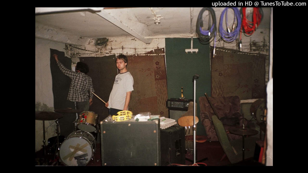 ambellyn - I Lived My Life To Stand In The Shadow Of Your Heart - A Place To Bury Strangers cover -