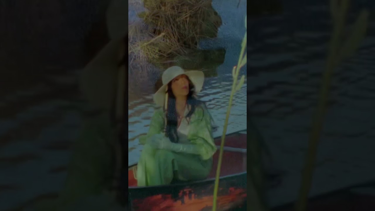 @radiorahill&rsquo;s  new single &ldquo;Fables&rdquo; ft. Beck from her upcoming album &ldquo;Flowers At Your Feet&rdquo; is out